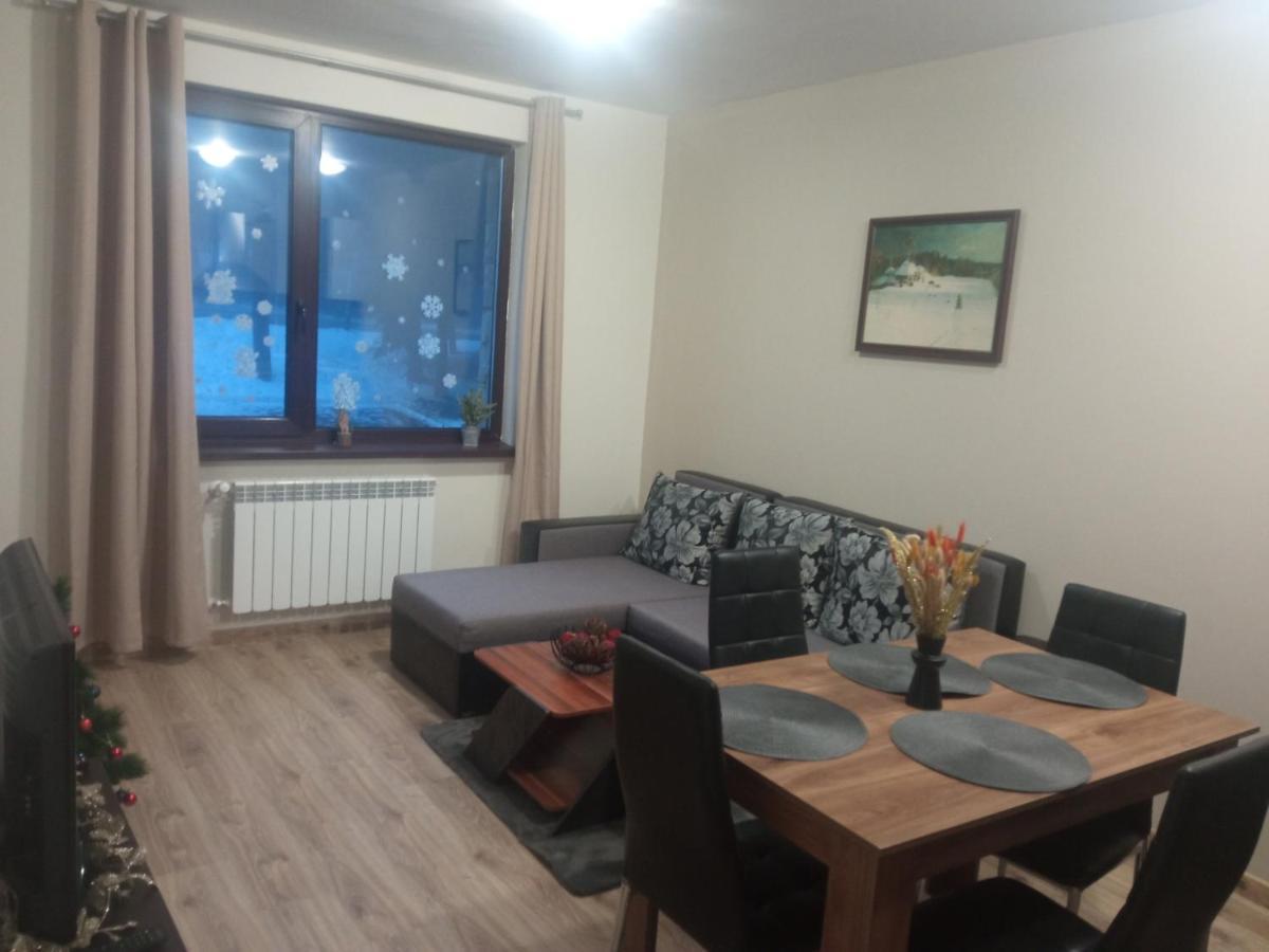 Apartment E23 Borovets Gardens Екстер'єр фото